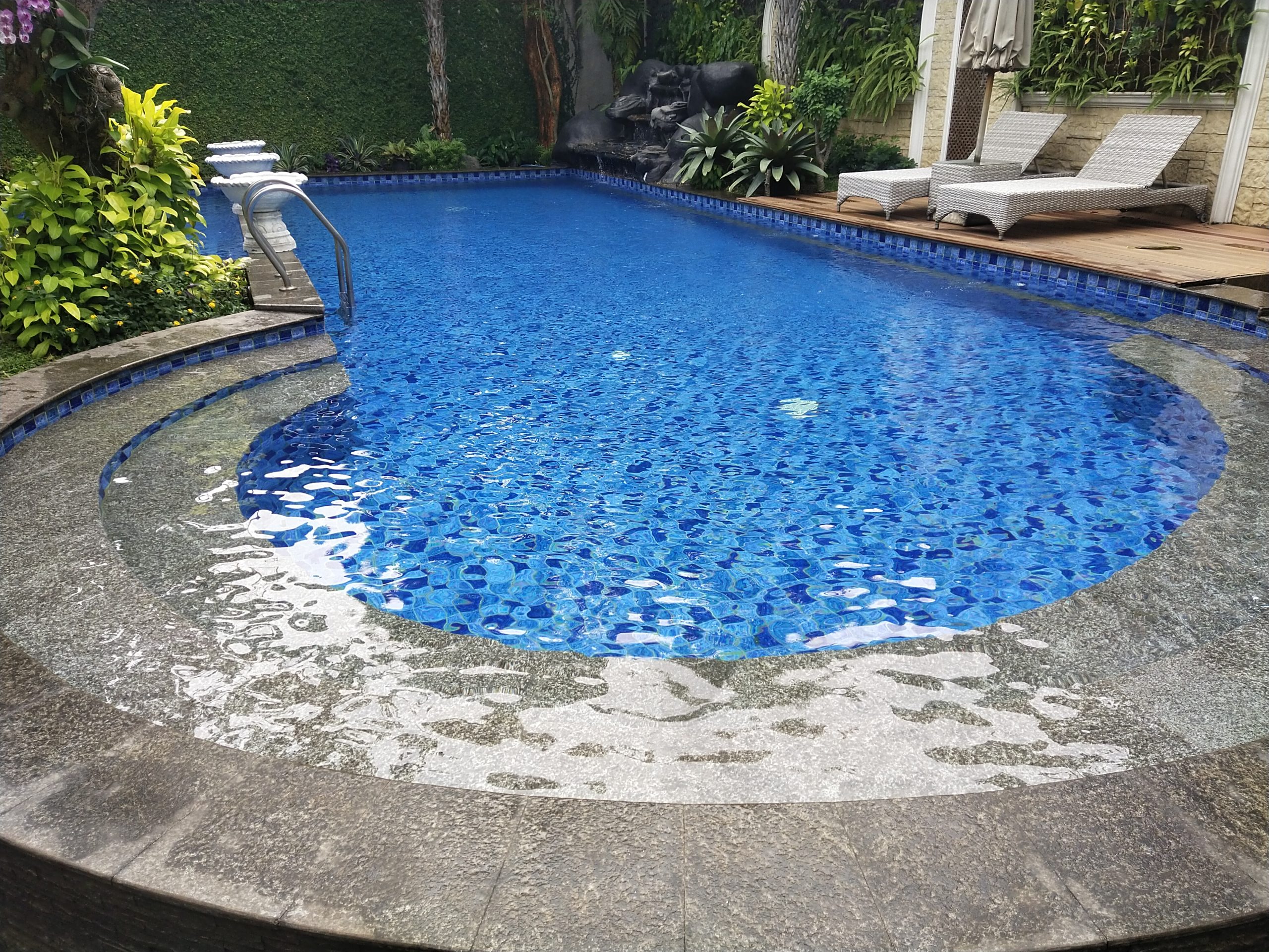 jasa pembuatan kolam renang surabaya